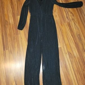 Black dressy romper L Papaya